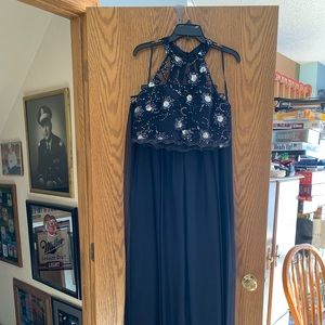 ✨Host Pick✨ Navy blue two piece prom dress